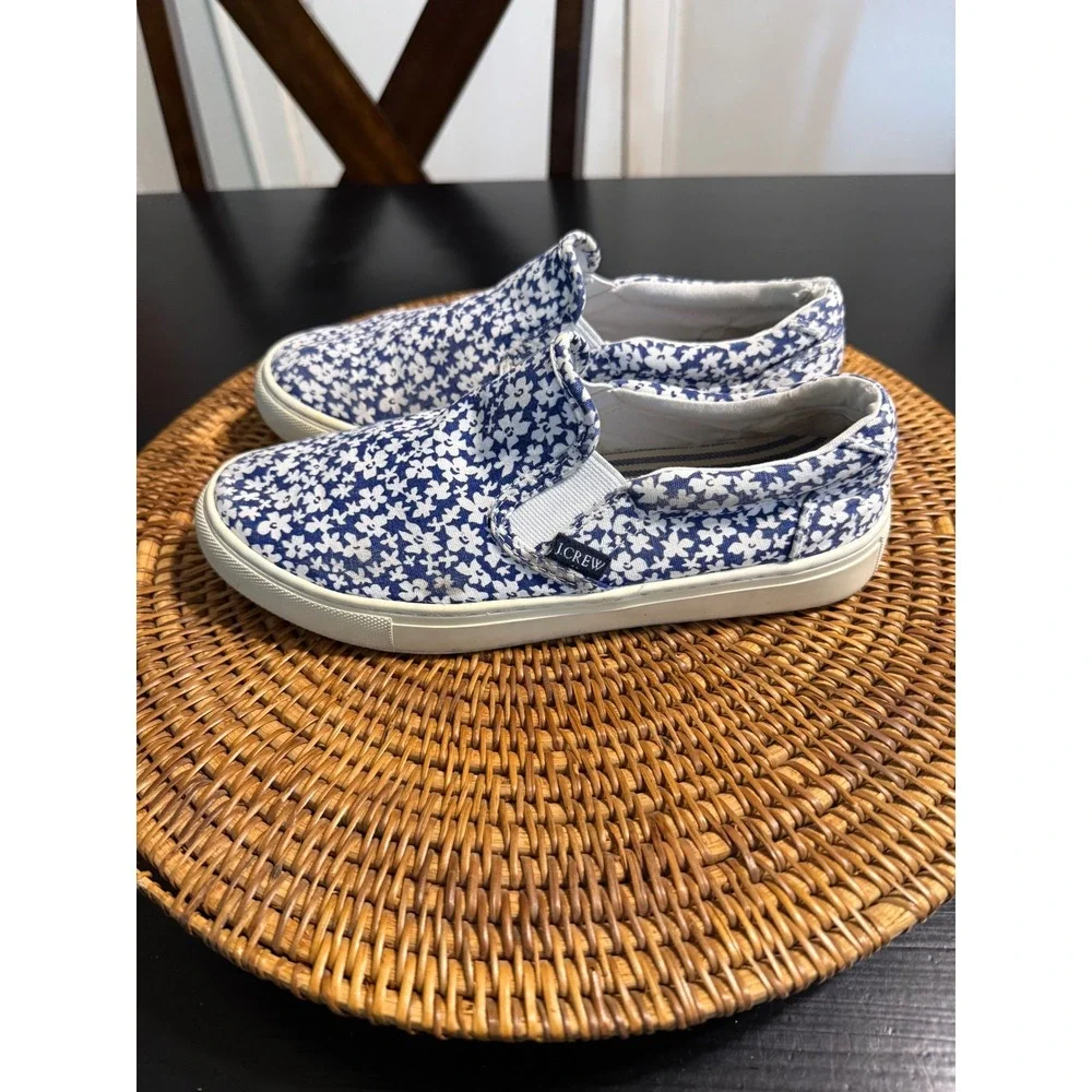 J.Crew Womens Blue White Floral Canvas Slip On Sneakers Shoes Size 7